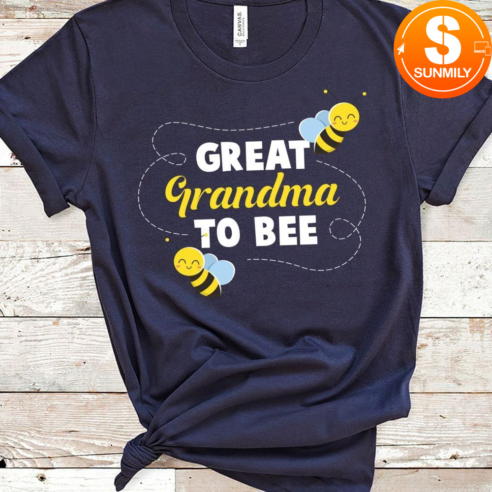 Great grandma to bee Classic Unisex Shirt