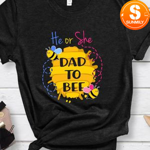 He or she dad to be Classic Unisex T-Shirt