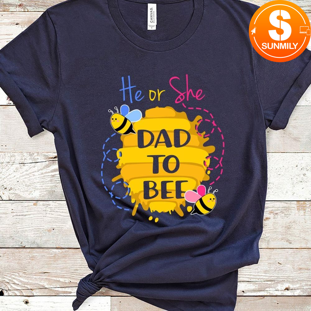 He or she dad to be Classic Unisex T-Shirt